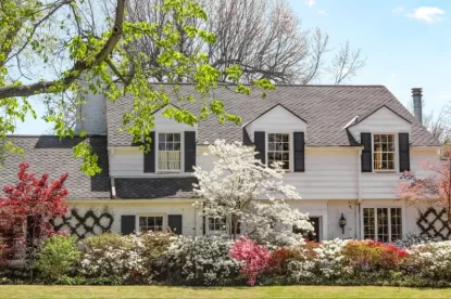 Is Spring The Right Time To List Your Home? Here’s What To Consider